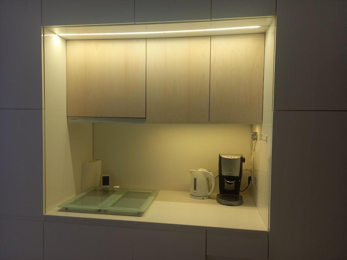 Centrum Krakowa, Z Ogrodem I Parkingiem Apartament